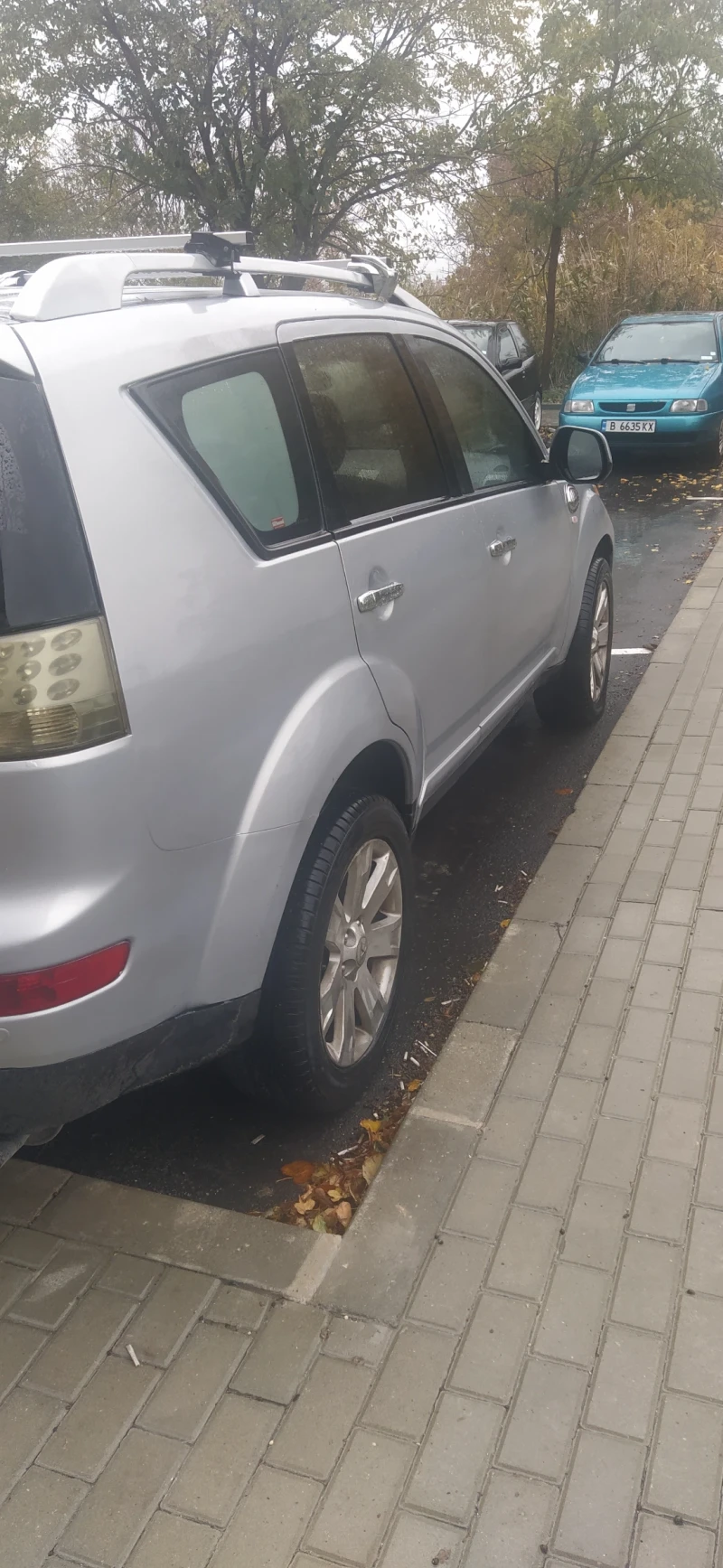 Mitsubishi Outlander, снимка 2 - Автомобили и джипове - 47977434