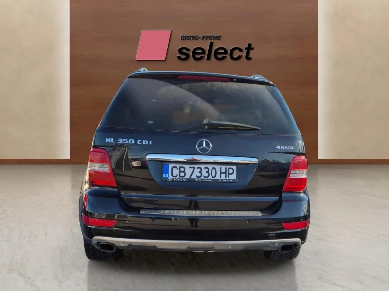 Mercedes-Benz ML 350 3.0D, снимка 4 - Автомобили и джипове - 48441953