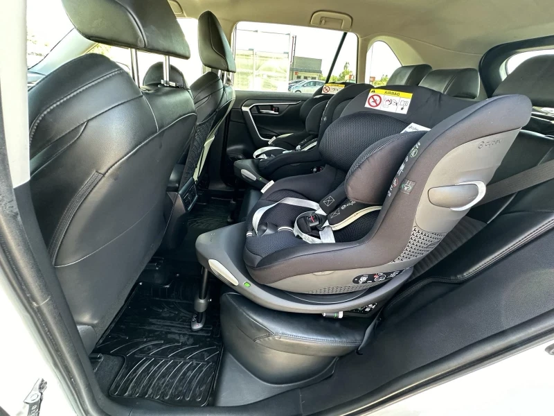 Toyota Rav4 2500, снимка 10 - Автомобили и джипове - 52473301