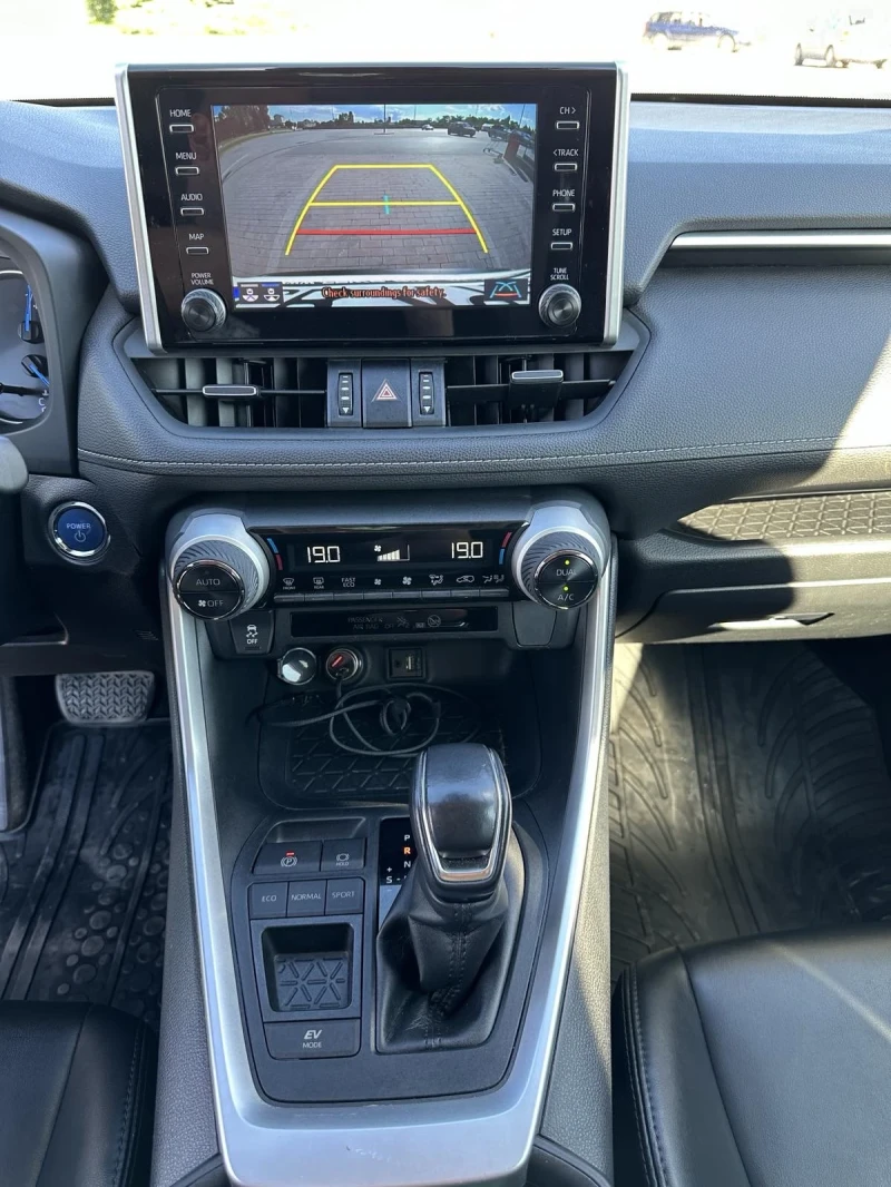 Toyota Rav4 2500, снимка 14 - Автомобили и джипове - 52473301