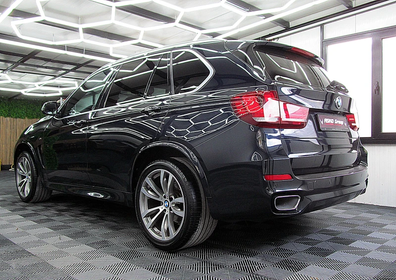BMW X5 PANORAMA/M-paket/KeylessGo/СОБСТВЕН ЛИЗИНГ, снимка 4 - Автомобили и джипове - 51049031
