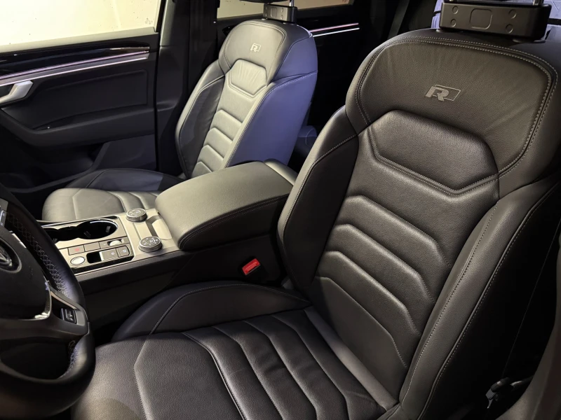 VW Touareg R Line, снимка 11 - Автомобили и джипове - 52859811