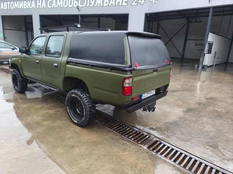 Toyota Hilux Перфектен hilux, снимка 3 - Автомобили и джипове - 52530640