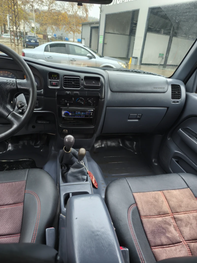 Toyota Hilux Перфектен hilux, снимка 9 - Автомобили и джипове - 52530640