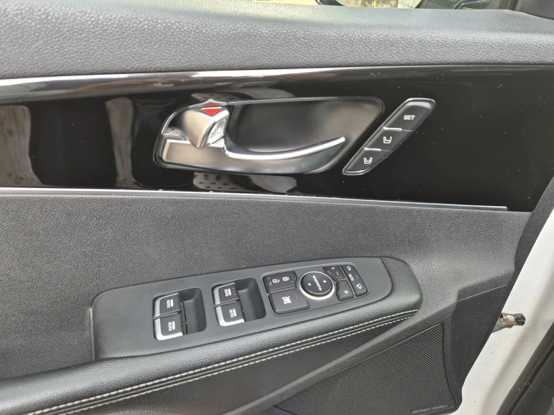 Kia Sorento GT/EURO 6/ FULL , снимка 11 - Автомобили и джипове - 52503612