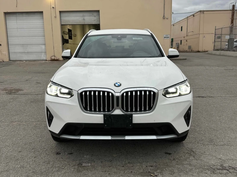 BMW X3 2022 xDrive30i * CARFAX * БЕЗ ПЪРВОНАЧАЛНА ВНОСКА, снимка 2 - Автомобили и джипове - 52901064