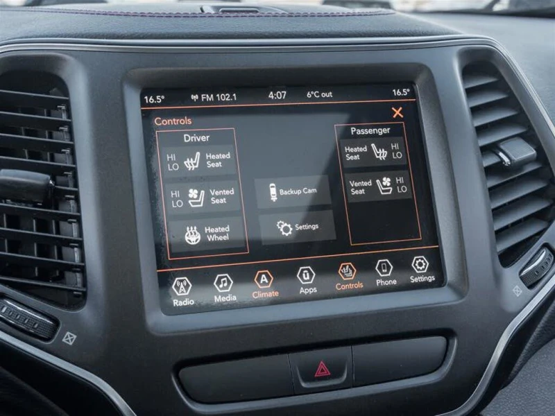 Jeep Cherokee Jeep Cherokee Trailhawk Elite* АвтоКредит* (ДО БГ), снимка 11 - Автомобили и джипове - 53248872