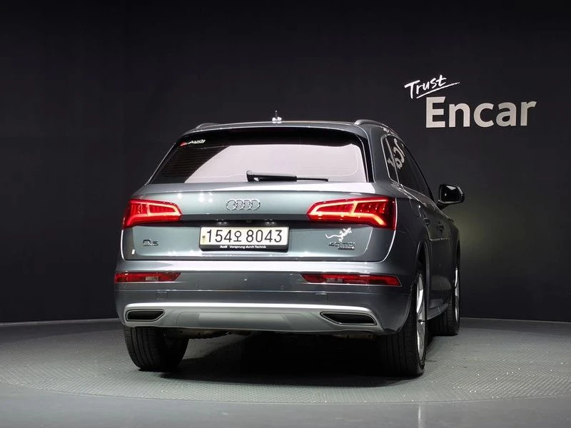 Audi Q5 40 TDI Quattro Premium| 190к.с.| ВКЛ.ТЕХНОТЕСТ, снимка 4 - Автомобили и джипове - 55692145