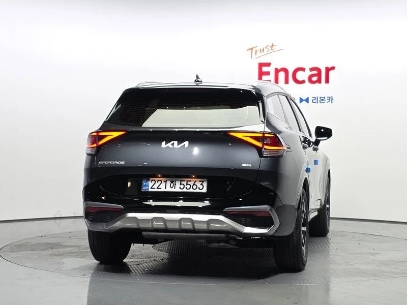Kia Sportage Signature 4WD| 226к.с., снимка 4 - Автомобили и джипове - 56255101