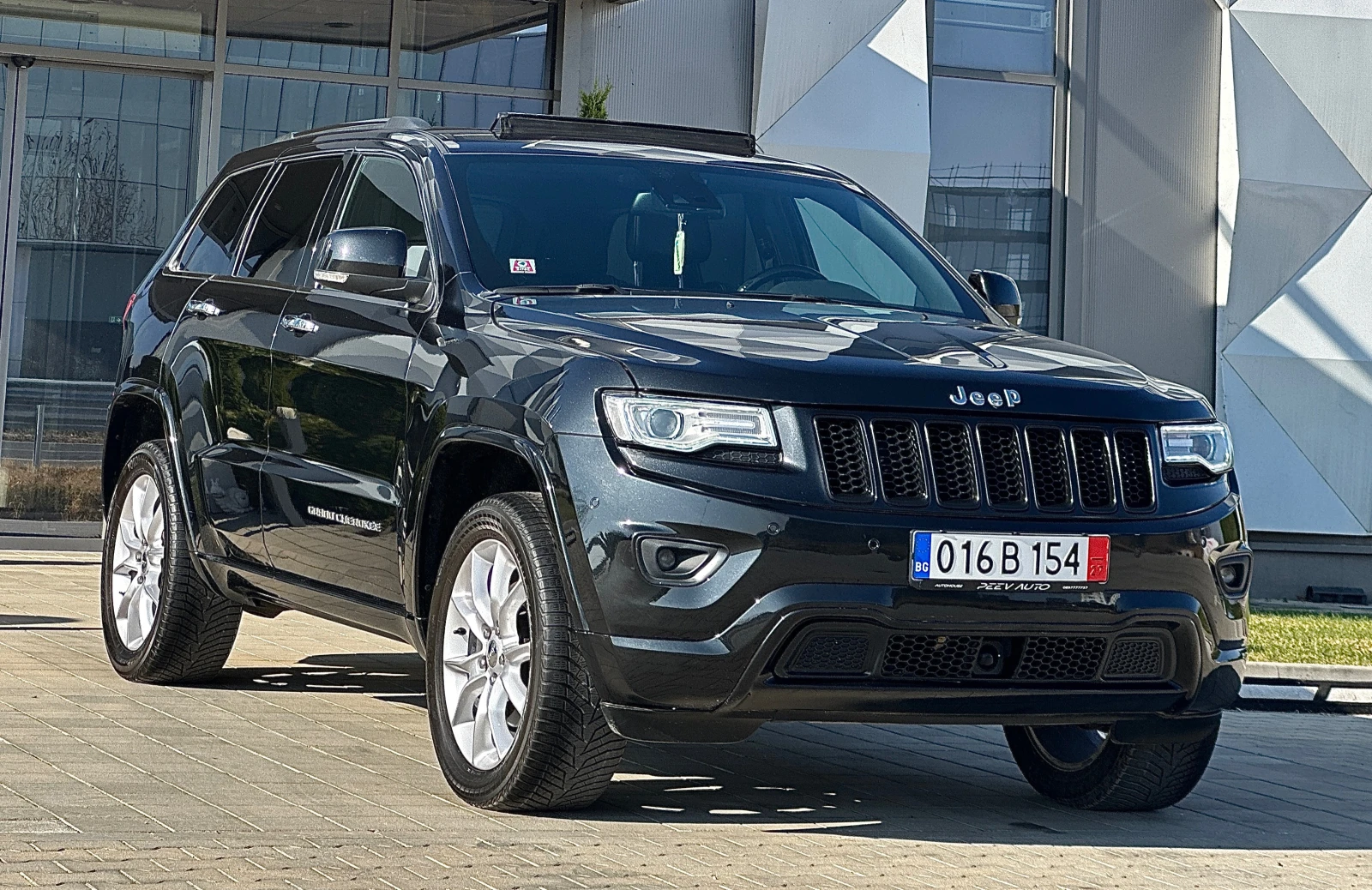 Jeep Grand cherokee  - изображение 4