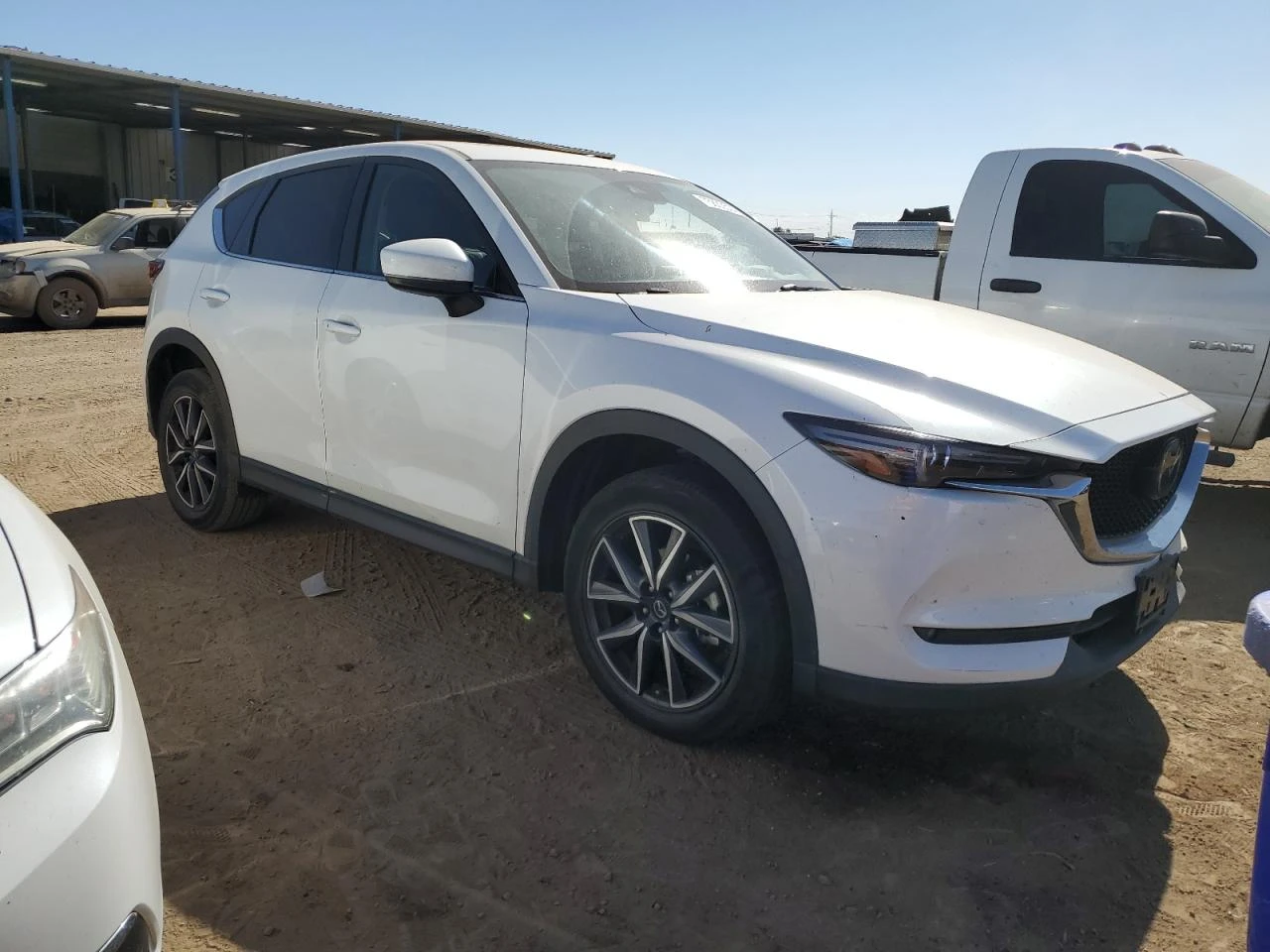 Mazda CX-5 GRAND-TOURING 4X4 - изображение 2