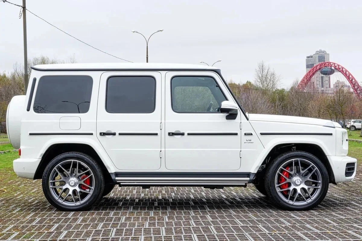 Mercedes-Benz G 63 AMG V8 - изображение 6