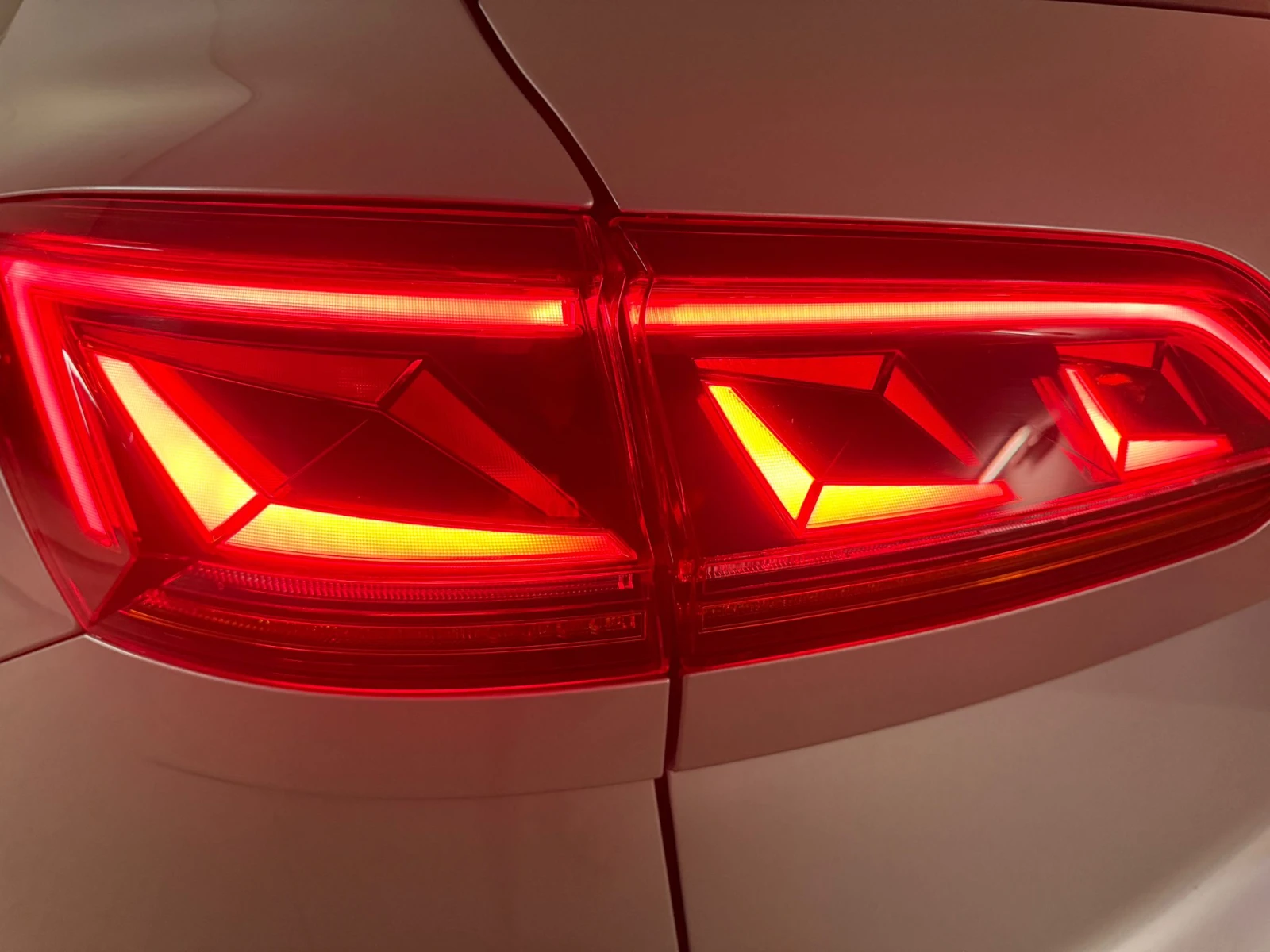 VW Touareg R Line | Mobile.bg � ����������� 12