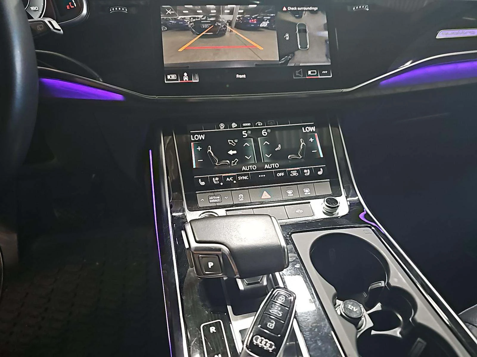 Audi Q7 2022* BLACK OPTIC* VITUAL* PANO* AMBIENT* KEYLESS* - изображение 6
