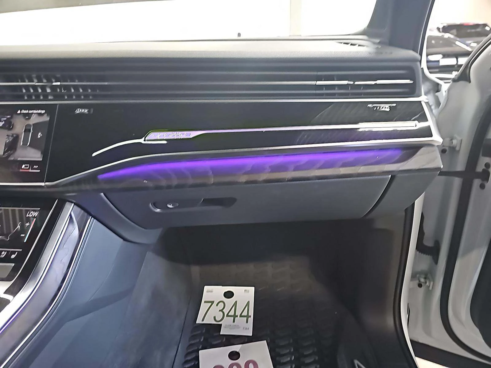 Audi Q7 2022* BLACK OPTIC* VITUAL* PANO* AMBIENT* KEYLESS* - изображение 9