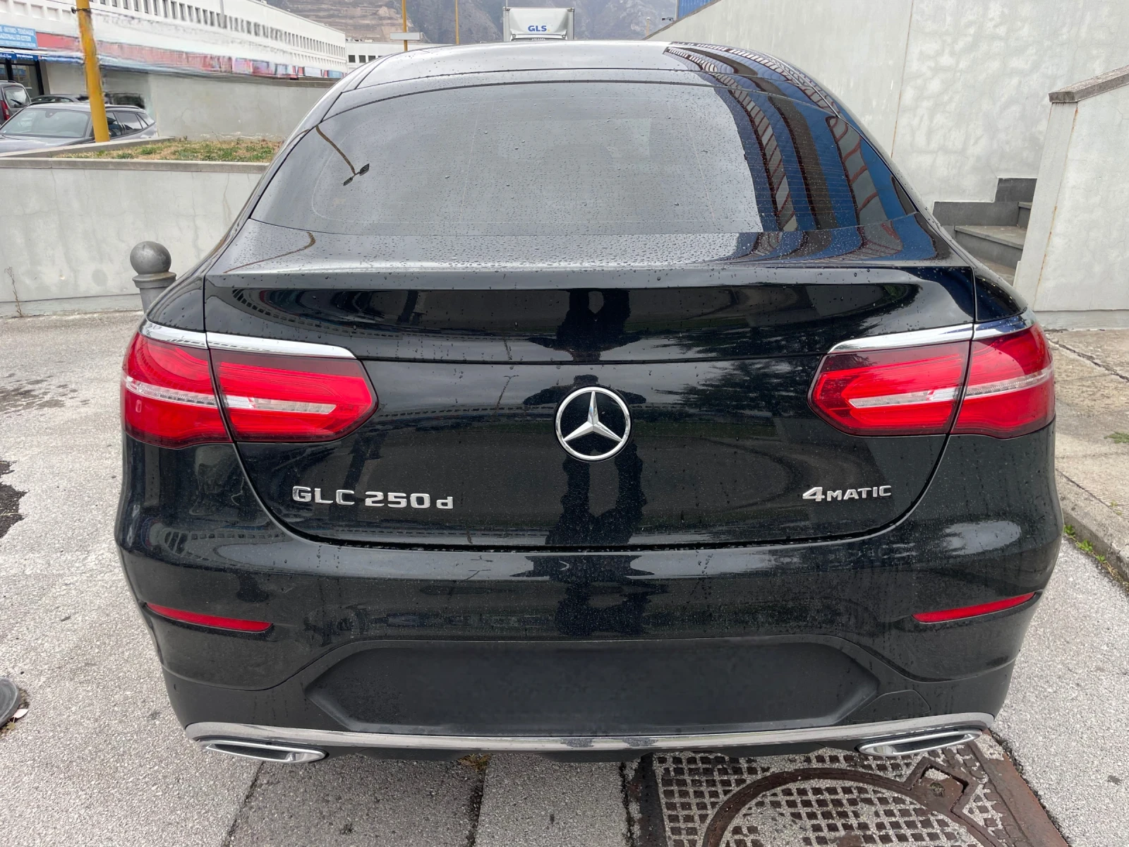 Mercedes-Benz GLC 250 D 4Matic Coupе Executive 113538 AMG PACK - изображение 4
