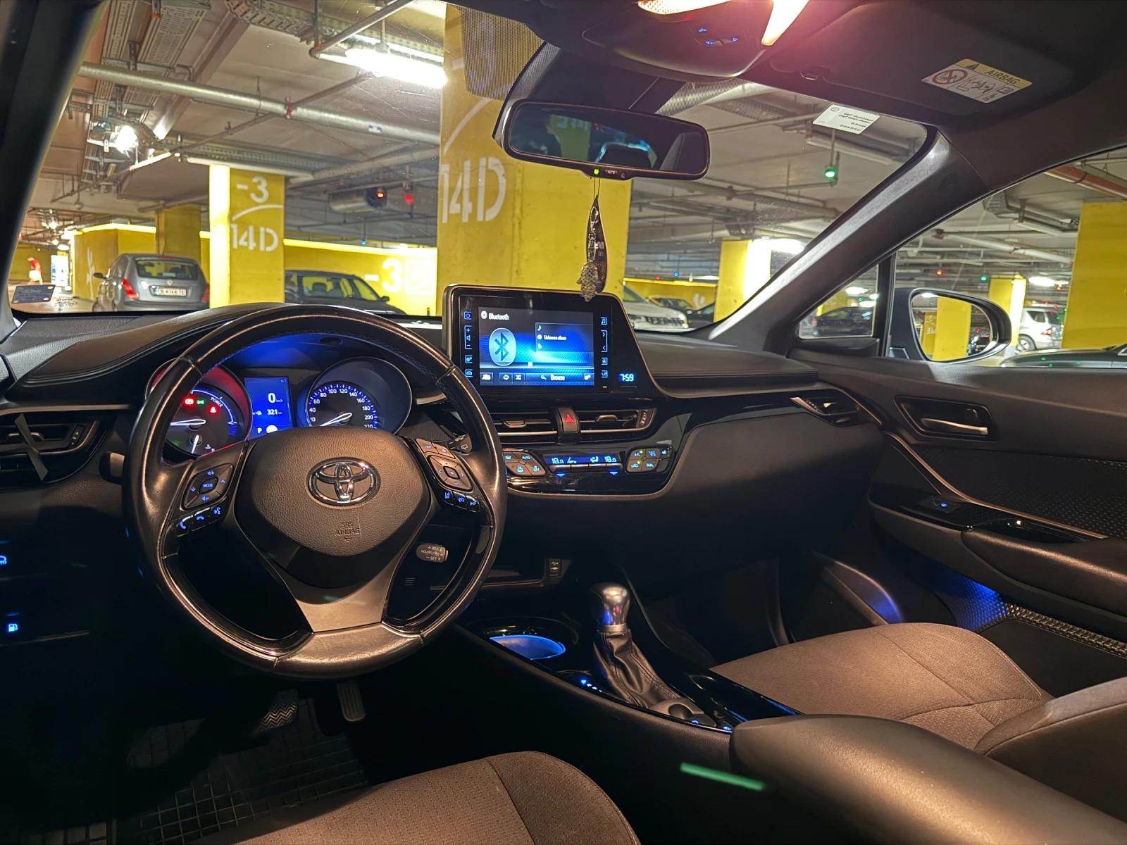 Toyota C-HR 1.8 | Mobile.bg   14