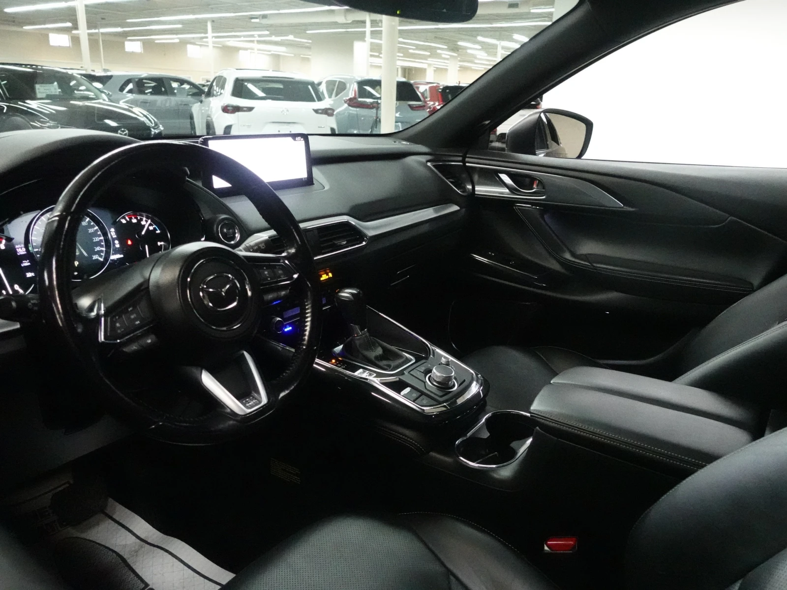 Mazda CX-9 GT С РЕГИСТРАЦИЯ & АВТО КРЕДИТ - изображение 7