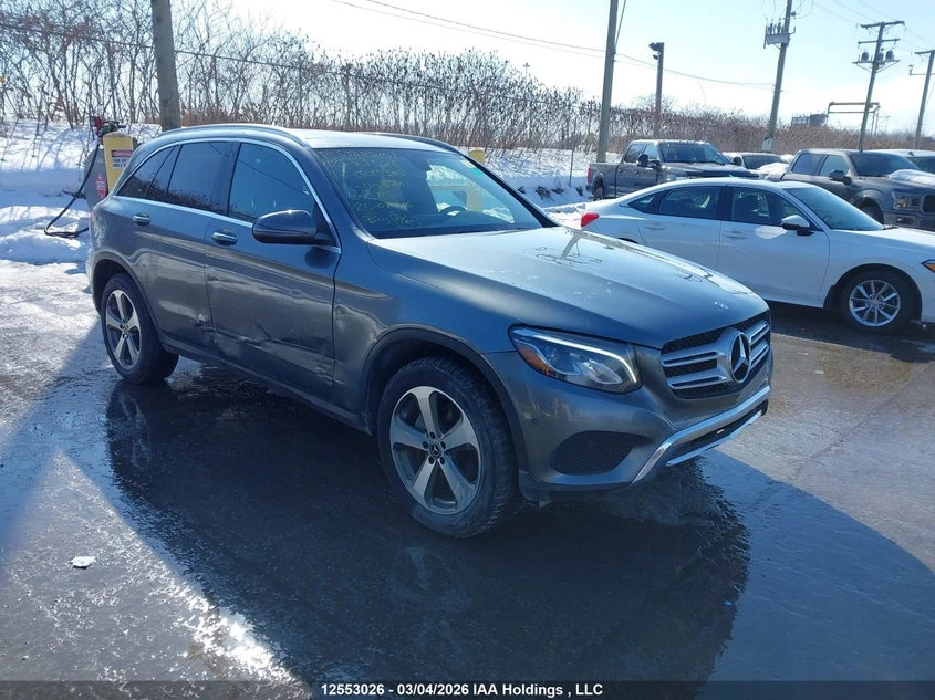 Mercedes-Benz GLC 300 4matic* Памет* Панорама* 2ключа