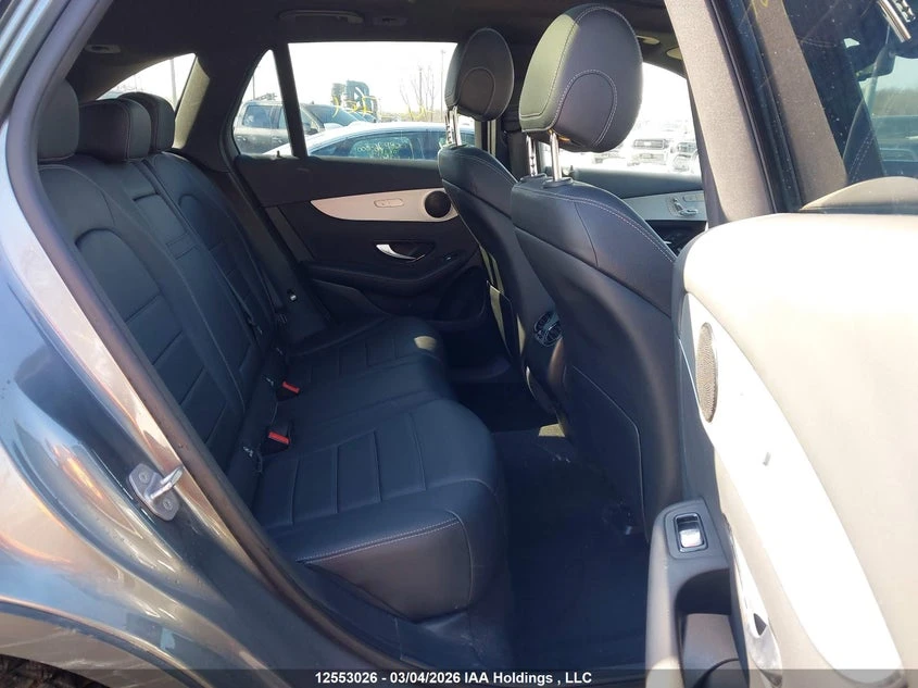 Mercedes-Benz GLC 300 4matic* Памет* Панорама* 2ключа - изображение 10