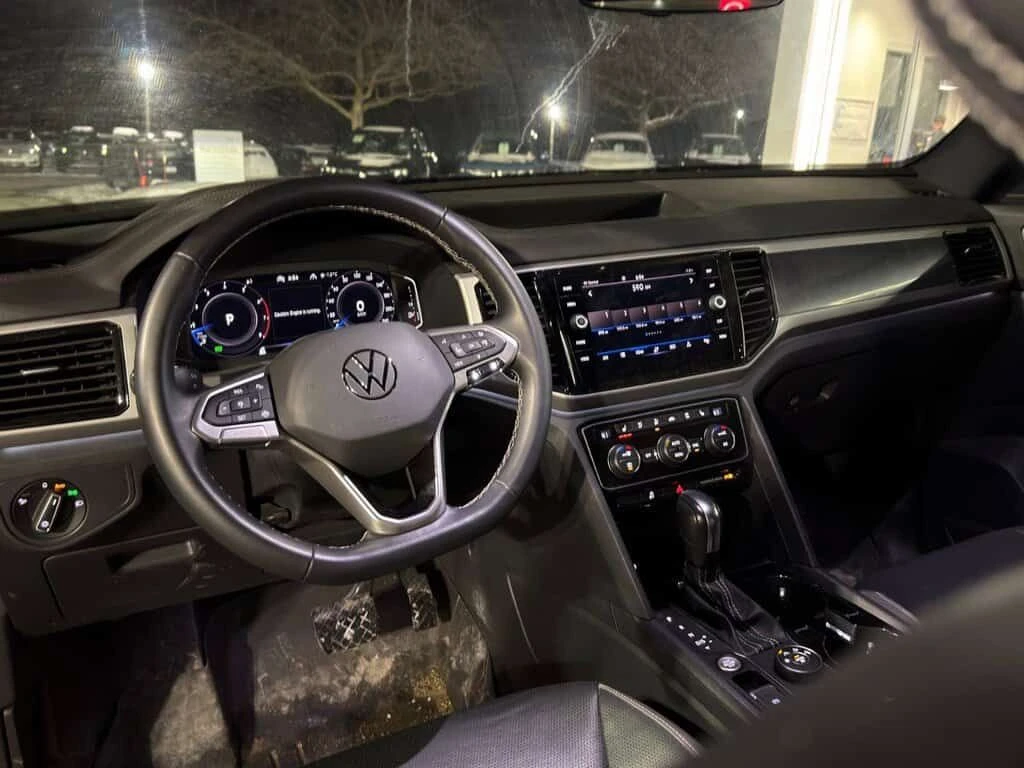 VW Atlas * HighlineAWD, VR6, SUNROOF, NAVIGATION, CARPLAY, , снимка 12 - Автомобили и джипове - 54043082