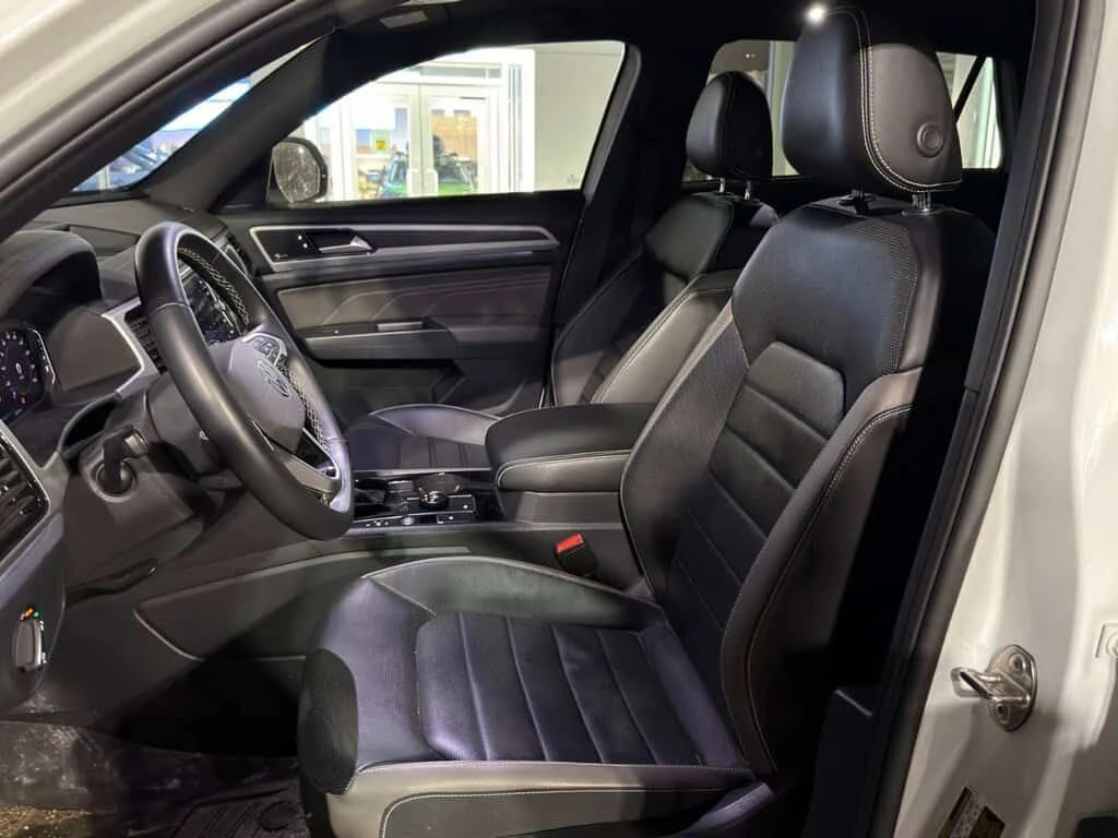 VW Atlas * HighlineAWD, VR6, SUNROOF, NAVIGATION, CARPLAY, , снимка 6 - Автомобили и джипове - 54043082