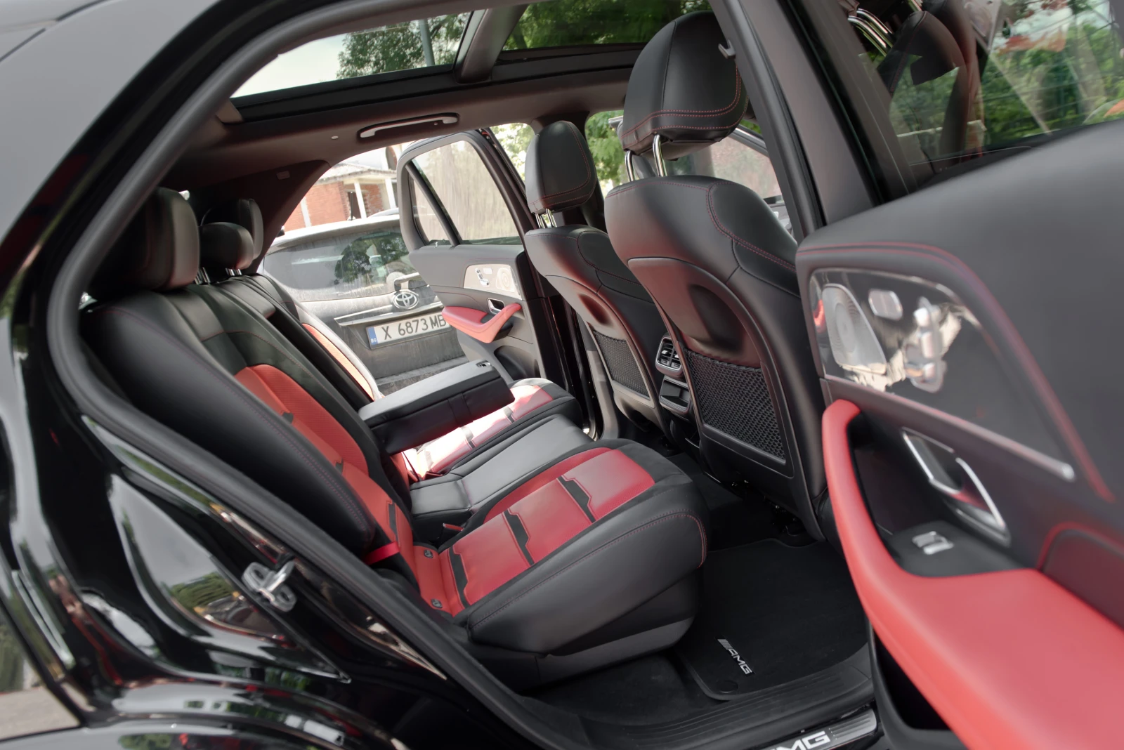 Mercedes-Benz GLE 53 4MATIC 90000km, снимка 13 - Автомобили и джипове - 54611101