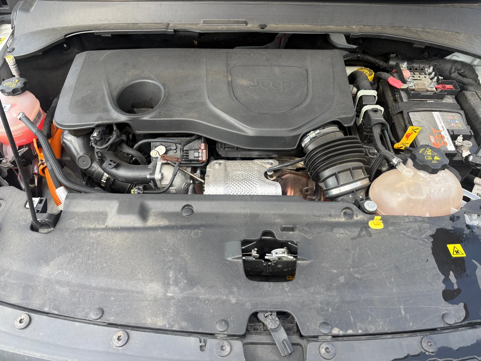 Jeep Compass 1.3i Plug-in Hibrid ���� �� ����� | Mobile.bg � ����������� 14