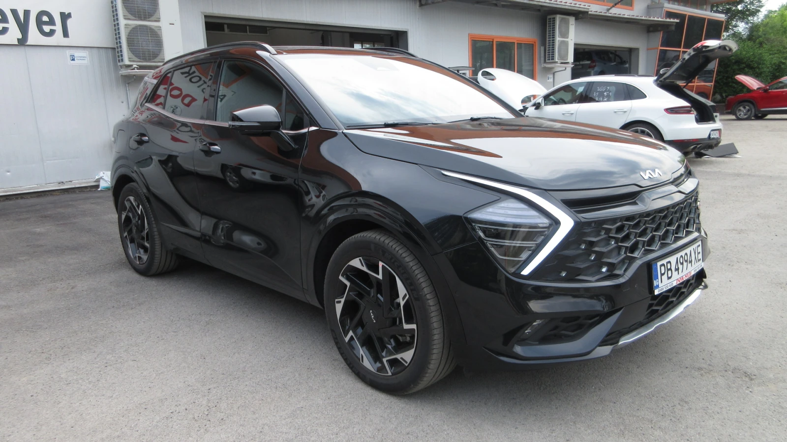 Kia Sportage 1.6-PHEV-GT-LINE 4x4-FULL MAX, снимка 3 - Автомобили и джипове - 54869857