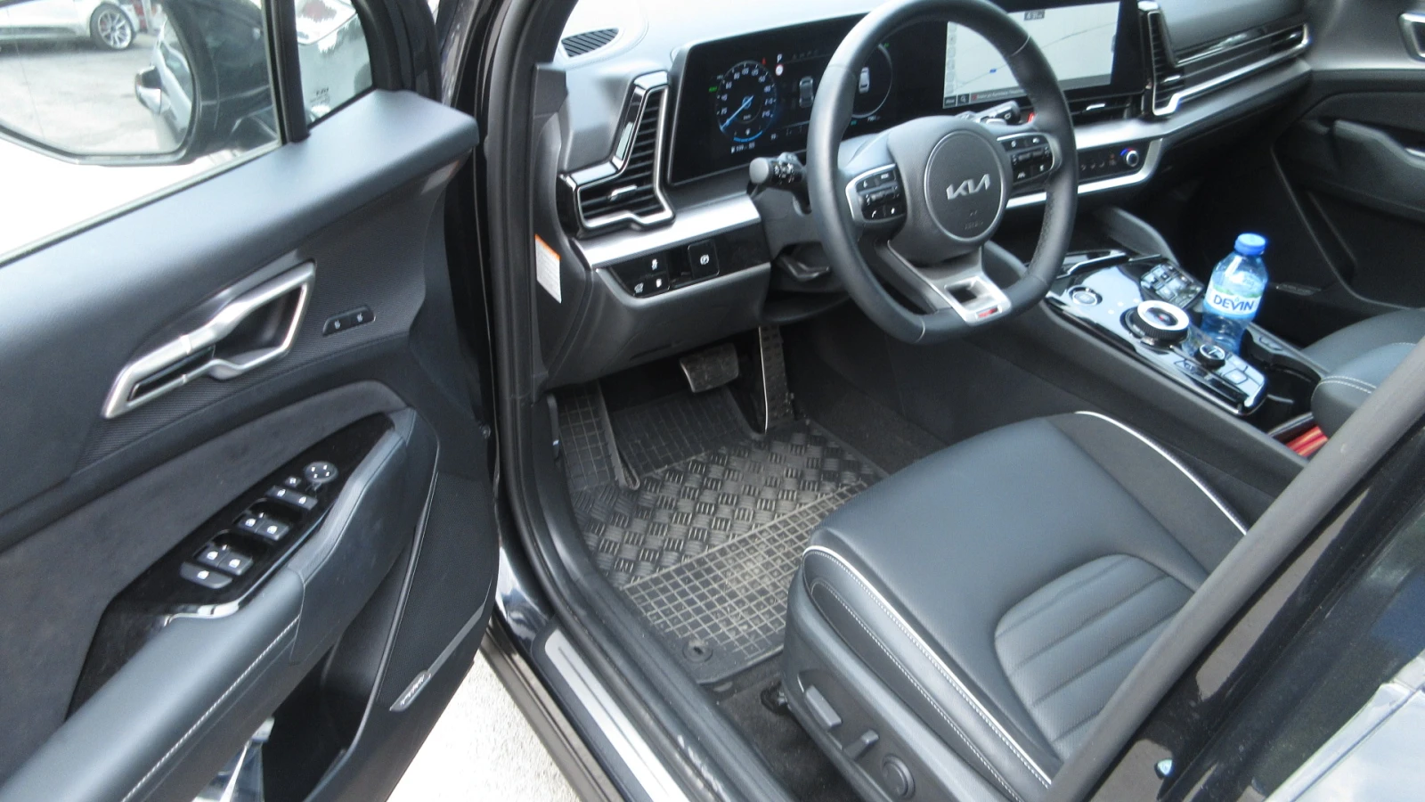 Kia Sportage 1.6-PHEV-GT-LINE 4x4-FULL MAX, снимка 13 - Автомобили и джипове - 54869857