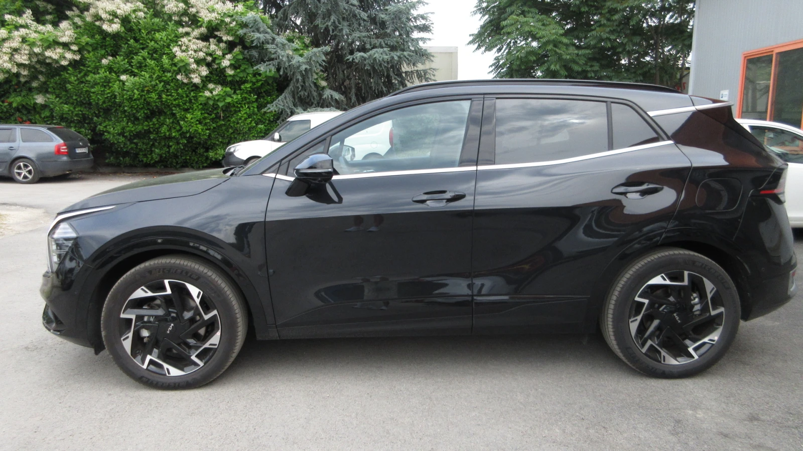 Kia Sportage 1.6-PHEV-GT-LINE 4x4-FULL MAX, снимка 8 - Автомобили и джипове - 54869857