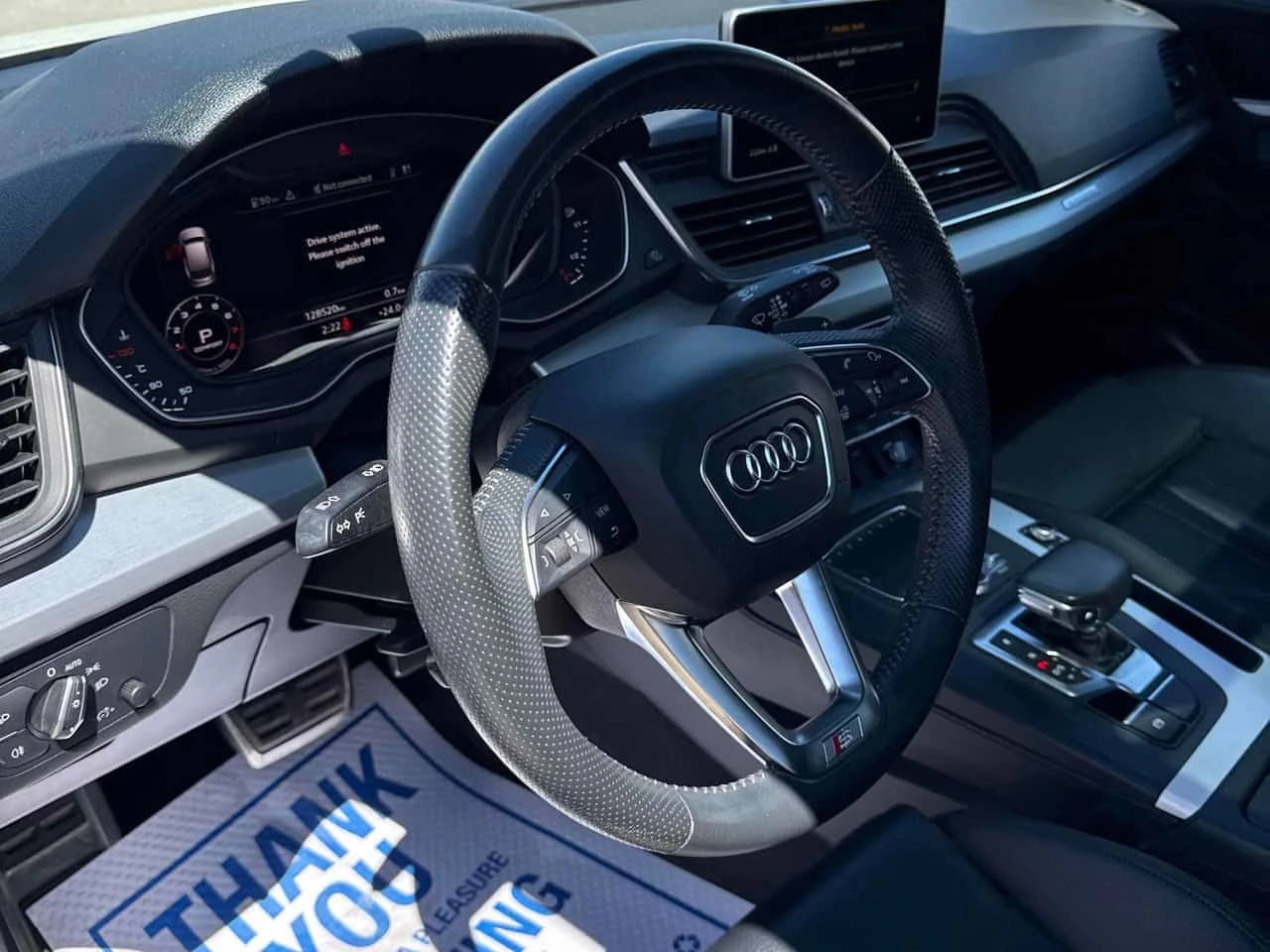 Audi Q5 | Progressiv | ПАНОРАМА | CARFAX | АВТОКРЕДИТ | , снимка 5 - Автомобили и джипове - 54991565