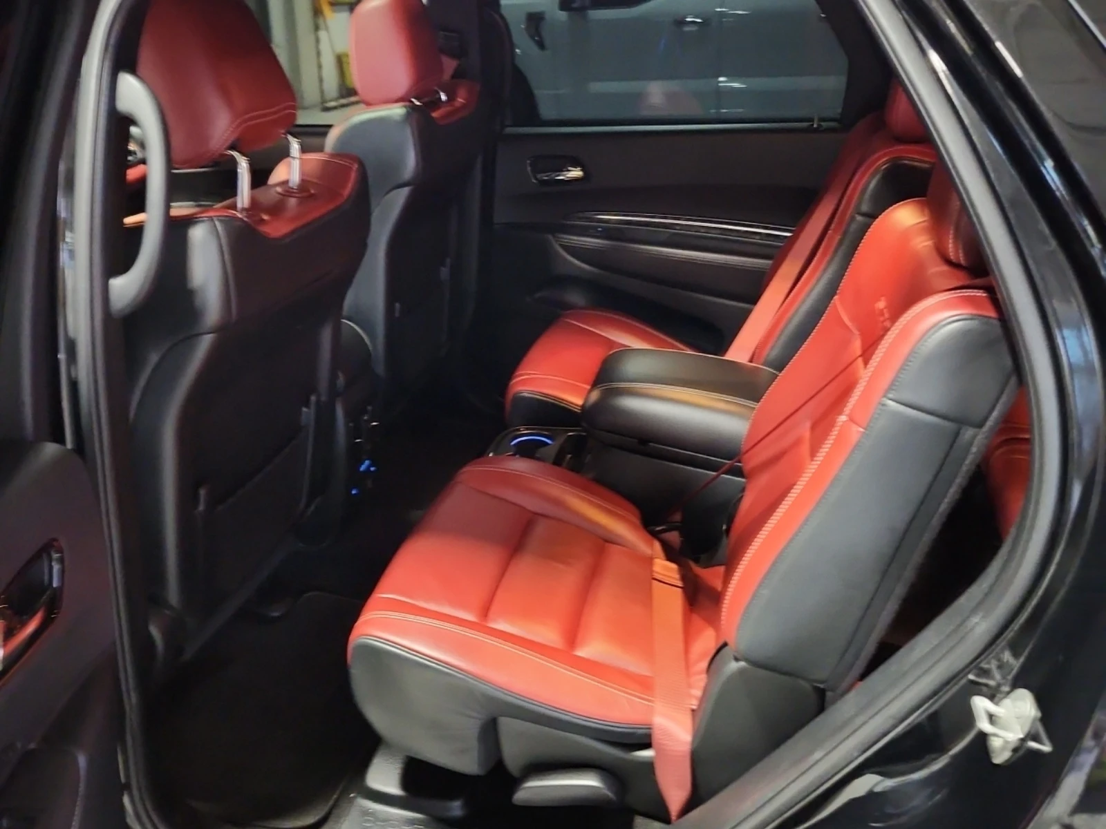 Dodge Durango SRT 392 6.4 V8 * * CARFAX * * АВТО КРЕДИТ * * , снимка 8 - Автомобили и джипове - 55040580