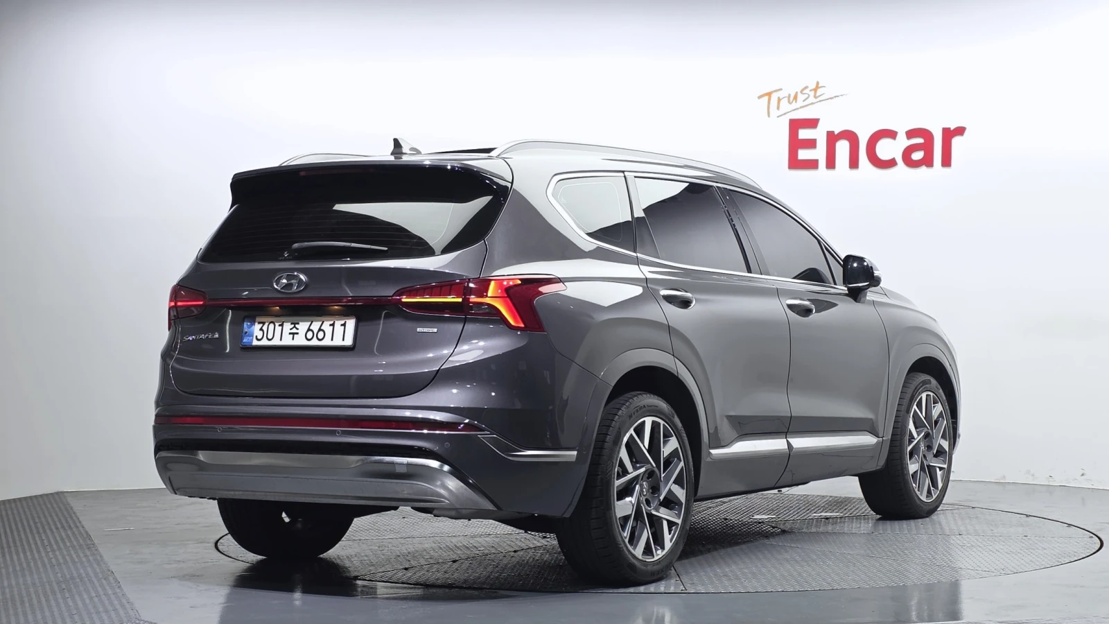 Hyundai Santa fe CALLIGRAPHY* 4X4* 2.5Т* FULL* ФИКСИРАНА ЦЕНА* , снимка 2 - Автомобили и джипове - 55104548