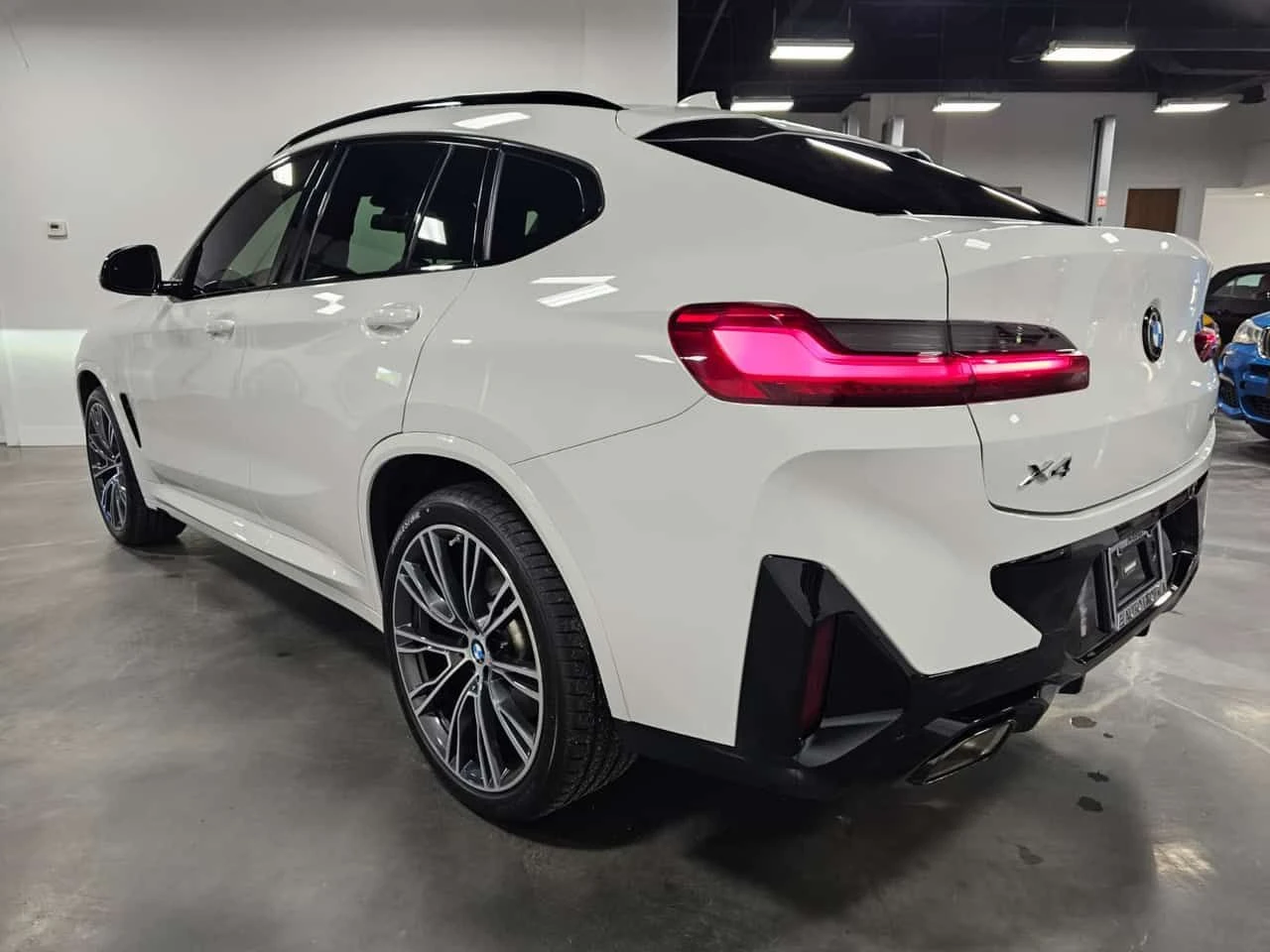 BMW X4 * xDrive30i * CARFAX * ЦЕНА ДО БГ, снимка 2 - Автомобили и джипове - 55641884