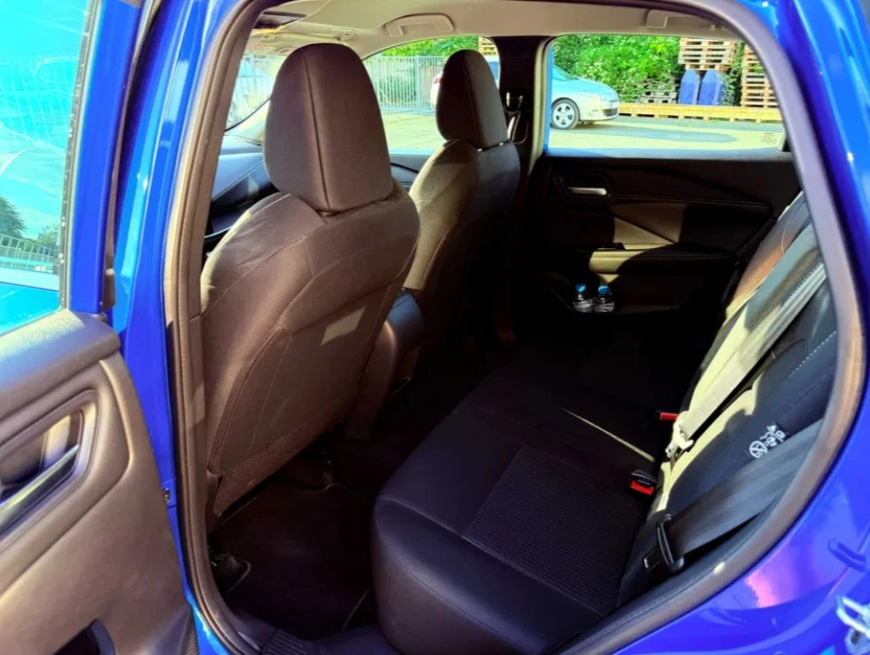 Nissan Qashqai 1.3 DIG-T, снимка 7 - Автомобили и джипове - 55729863