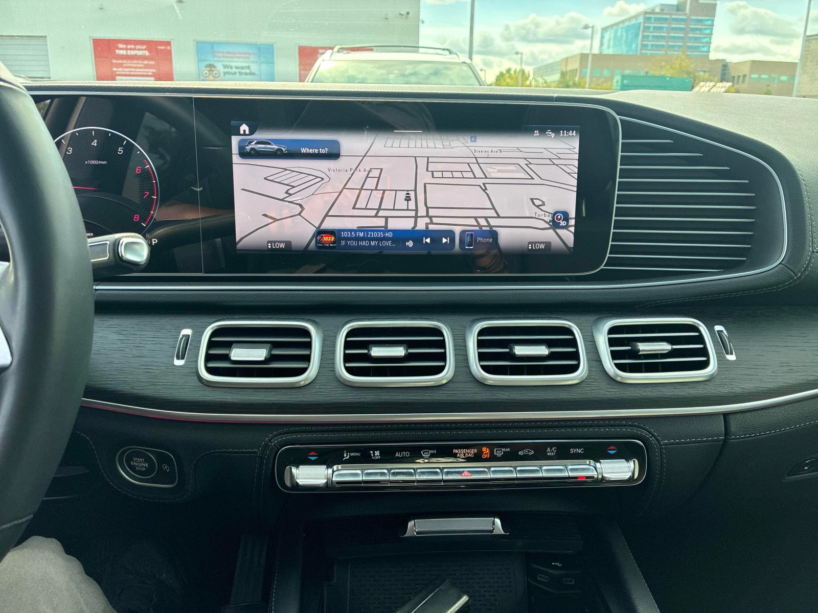 Mercedes-Benz GLE 450 BURMESTER * ДИСТРОНИК * ПАНО* ОБДУХВАНЕ , снимка 9 - Автомобили и джипове - 56005900