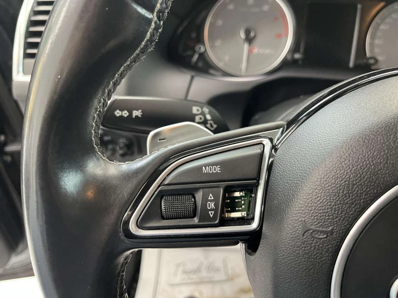 Audi SQ5 PREMIUM / AWD + AUTO + TOIT + CAMERA + BLUETOOTH +, снимка 12 - Автомобили и джипове - 56438260