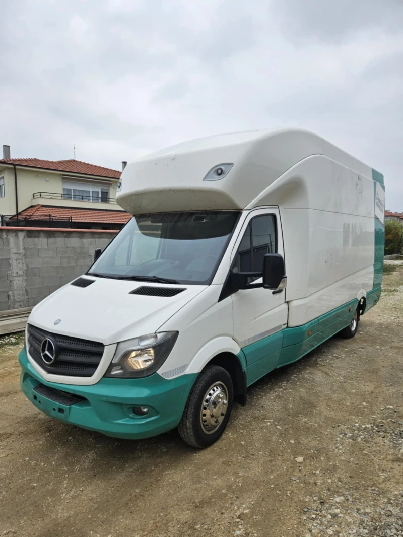 Mercedes-Benz Sprinter 516