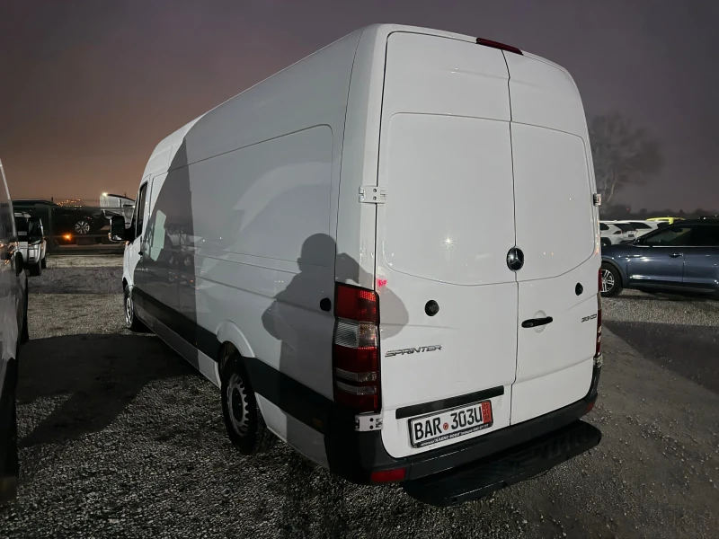 Mercedes-Benz 313, снимка 3 - Бусове и автобуси - 53091953