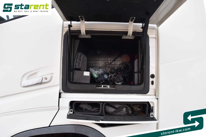 Volvo Fh SZM25106, снимка 14 - Камиони - 52280166