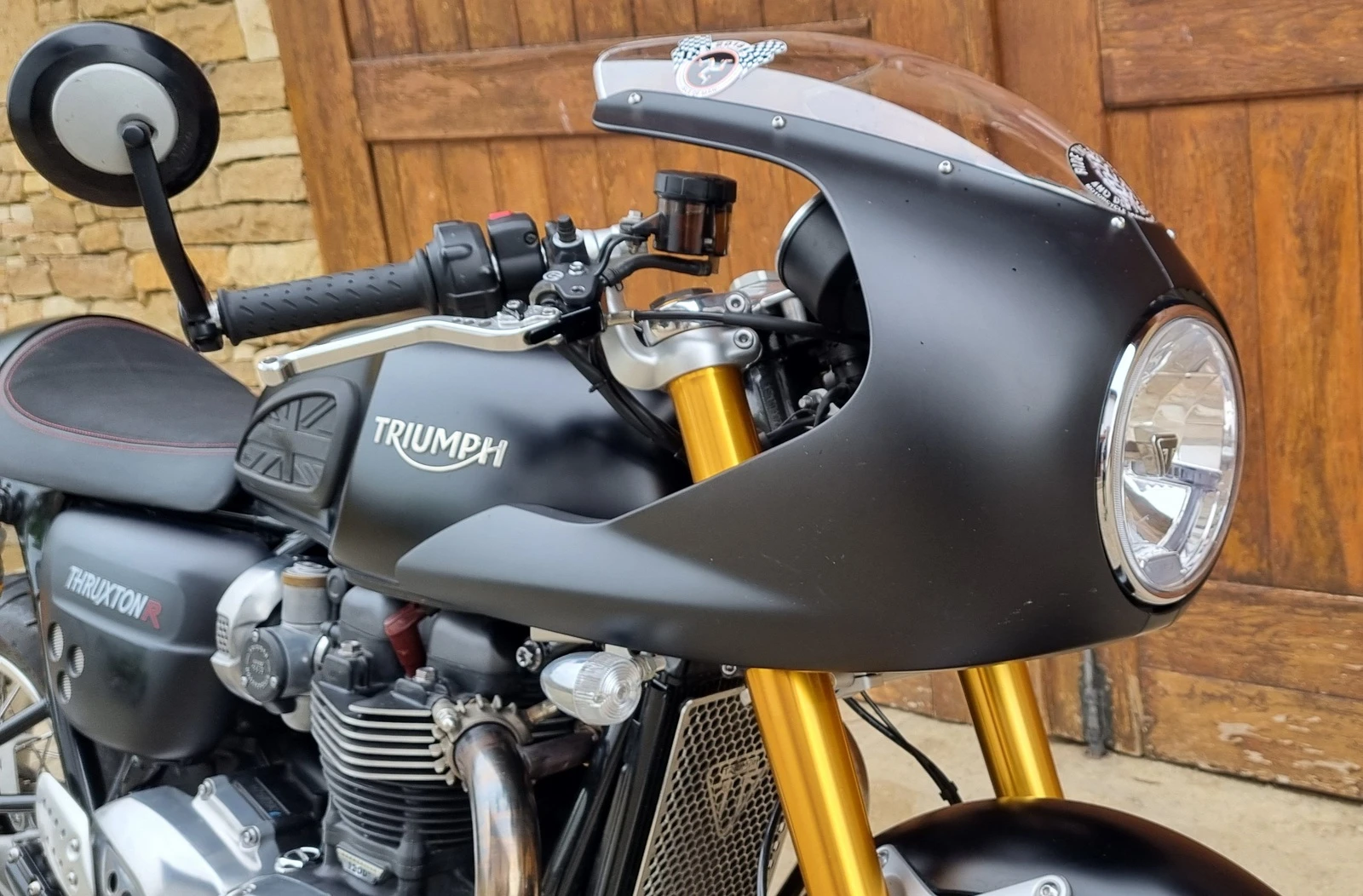 Triumph Thruxton  - изображение 4