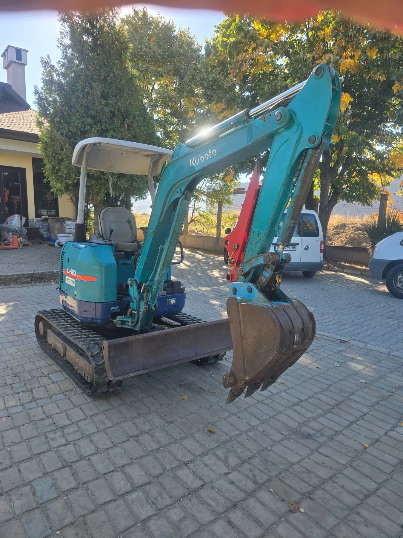 Багер Kubota U-20