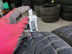 Гуми Зимни 255/50R19, снимка 4