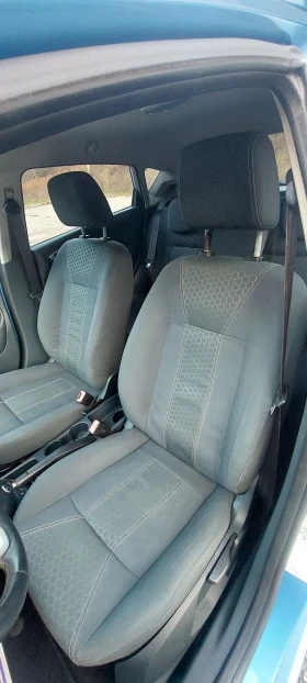 Ford Fiesta 1.4 бензин газ  здравия мотор , снимка 11