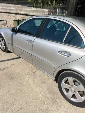 Mercedes-Benz E 270 2.7, снимка 6