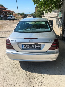 Mercedes-Benz E 270 2.7, снимка 7