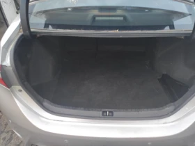 Toyota Corolla Бензин Газ / от България , снимка 16