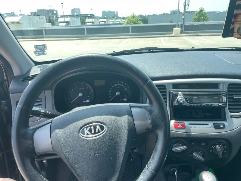 Kia Rio 1.5 crdi 120hp, снимка 7 - Автомобили и джипове - 46936199