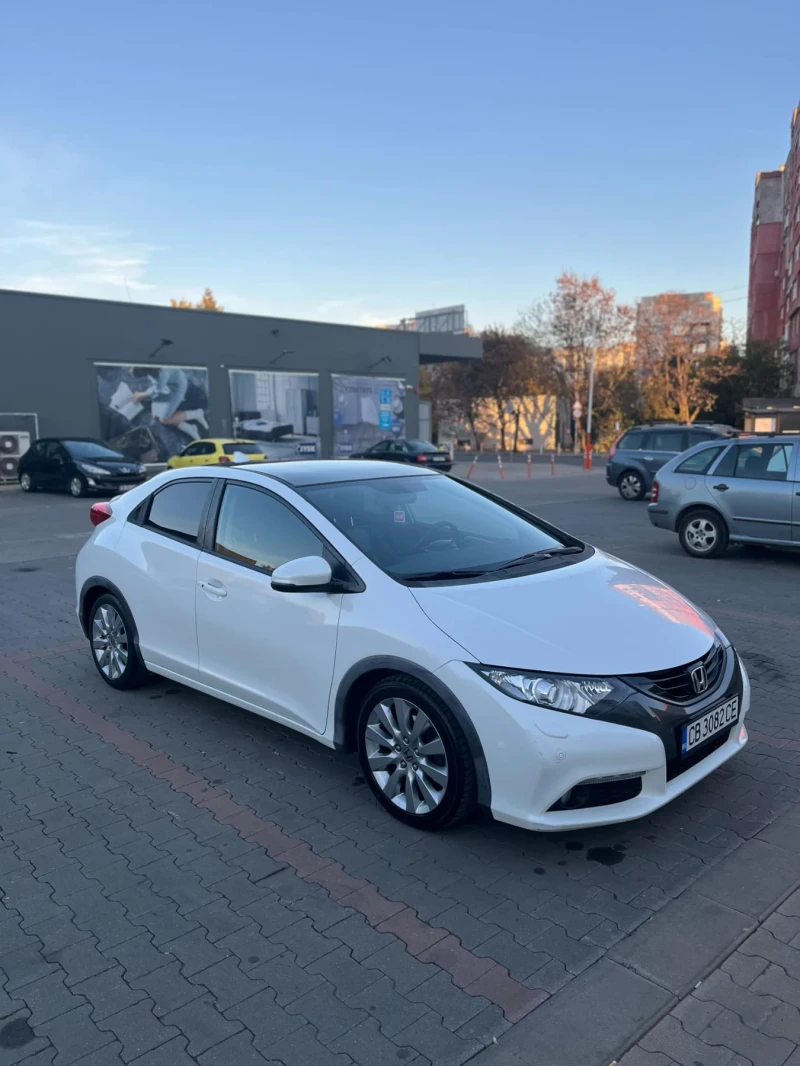 Honda Civic 1.8 i, снимка 7 - Автомобили и джипове - 47817555